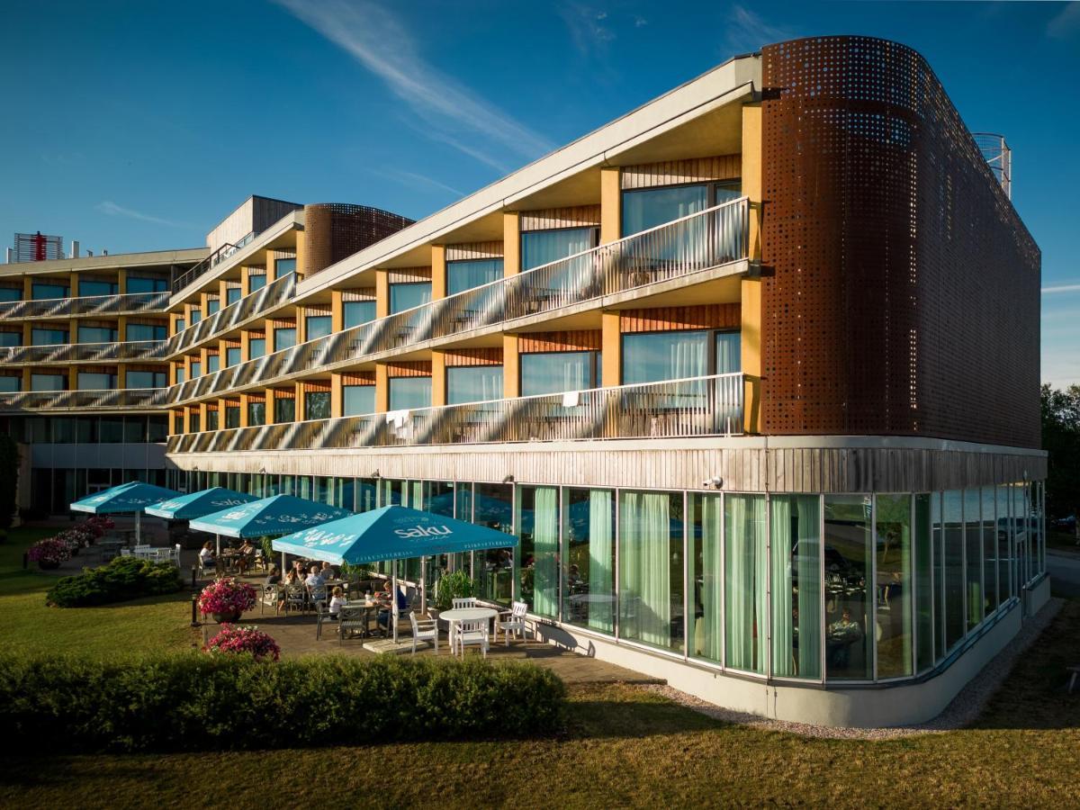 Georg Ots Spa Hotel Kuressaare Exterior photo