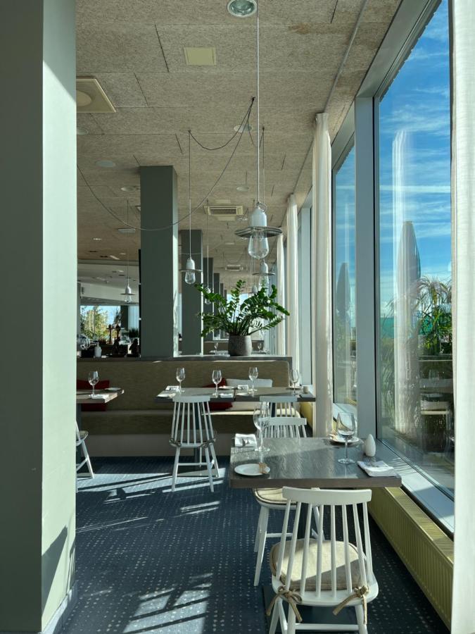 Georg Ots Spa Hotel Kuressaare Exterior photo