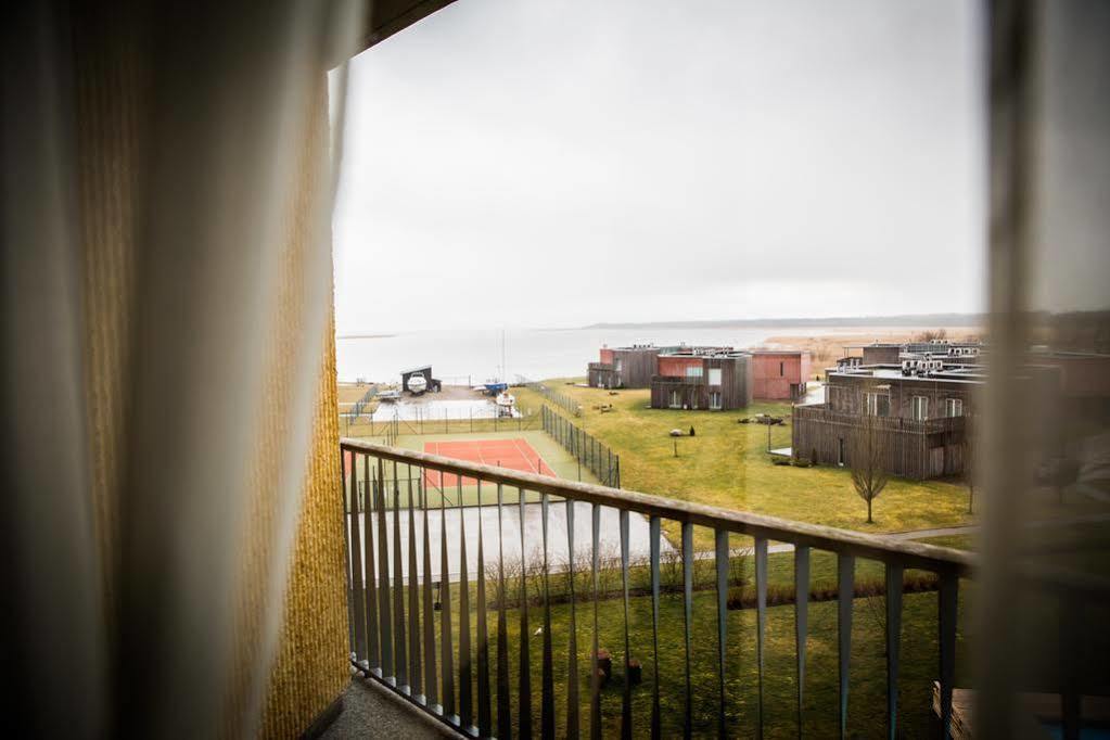 Georg Ots Spa Hotel Kuressaare Exterior photo